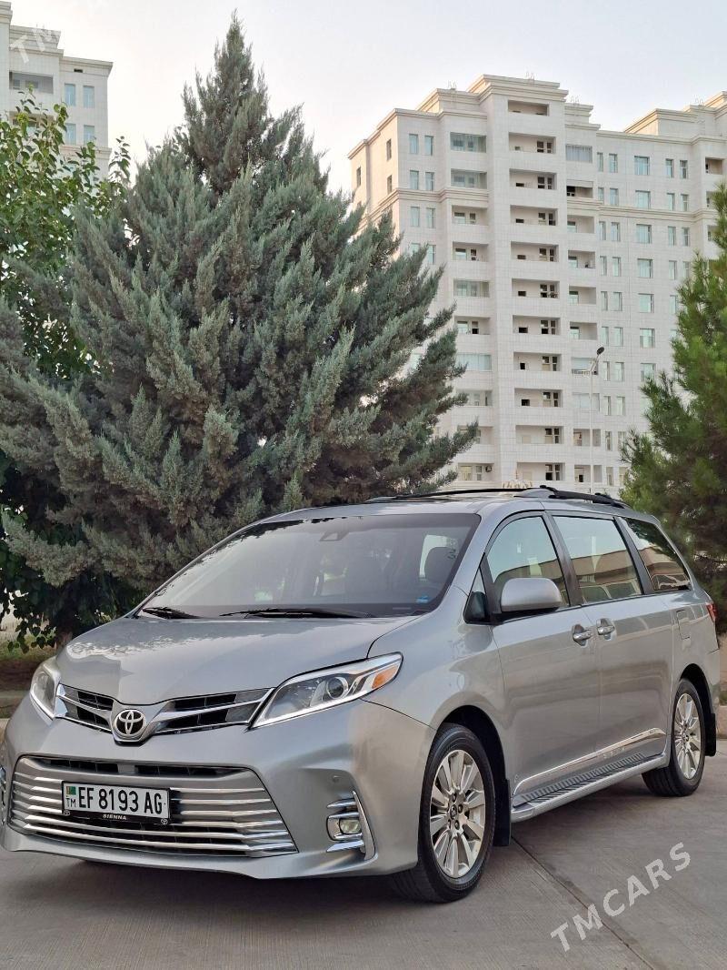 Toyota Sienna 2018 - 490 000 TMT - Аркадаг - img 3