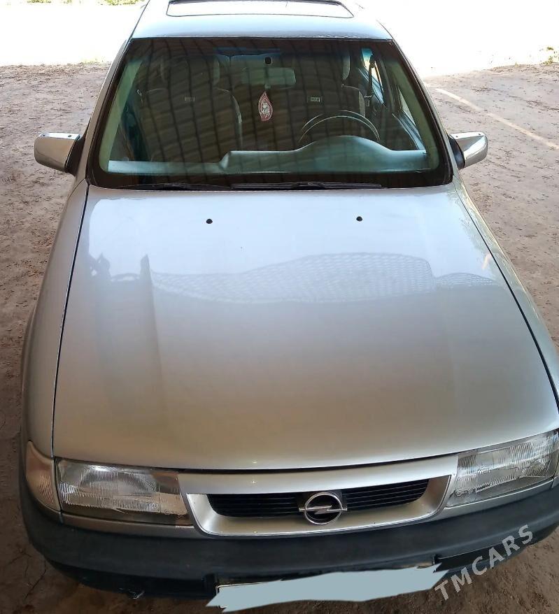 Opel Vectra 1994 - 48 000 TMT - Дашогуз - img 3