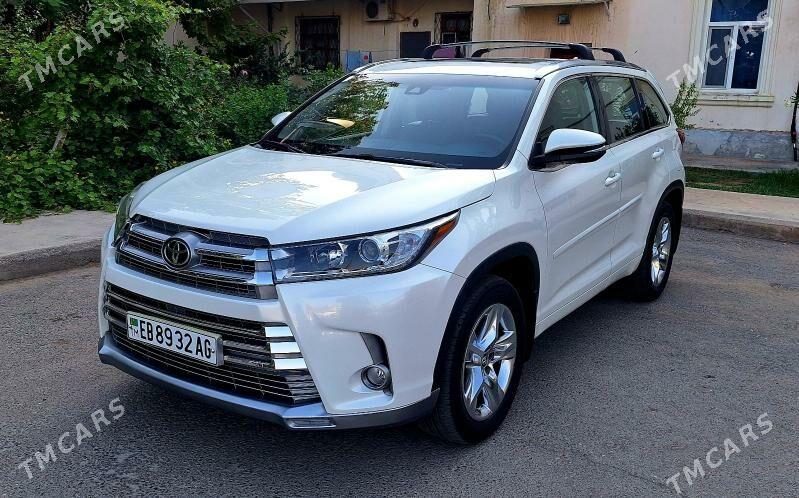 Toyota Highlander 2018 - 480 000 TMT - Ашхабад - img 8