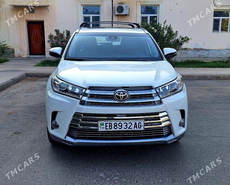 Toyota Highlander 2018 - 480 000 TMT - Ашхабад - img 4