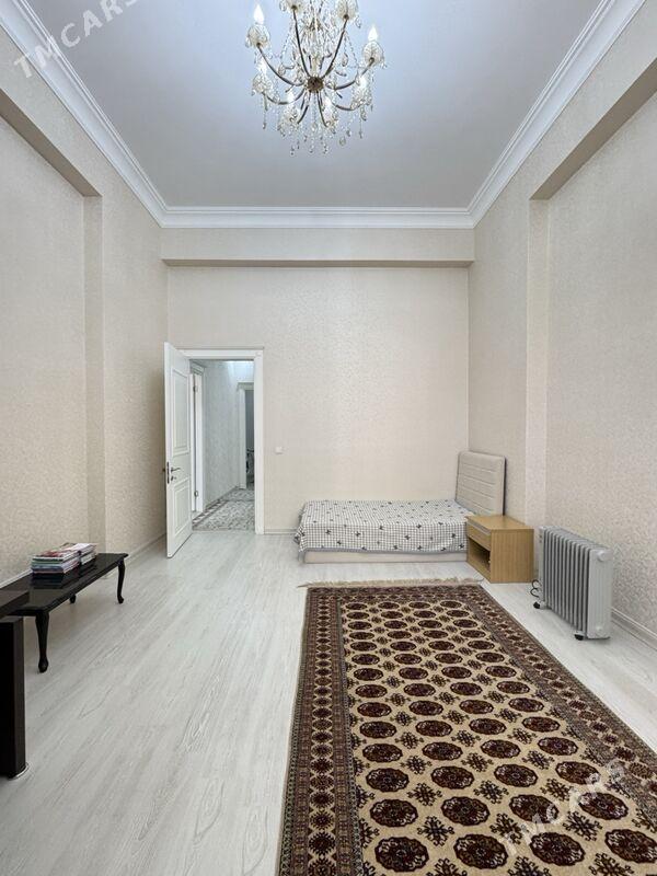 13tapgyr elitka 3komnat 5etaj - Aşgabat - img 2