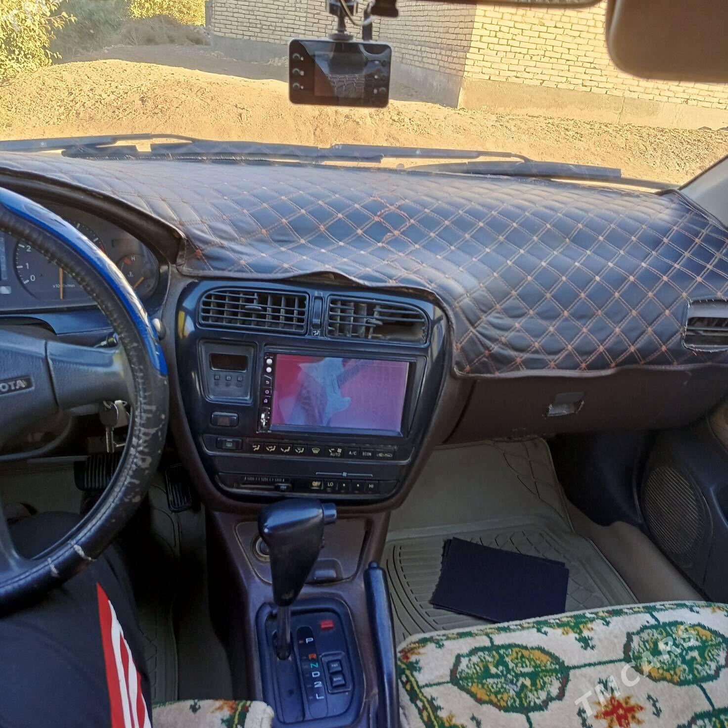 Toyota Carina 1995 - 53 000 TMT - Daşoguz - img 2