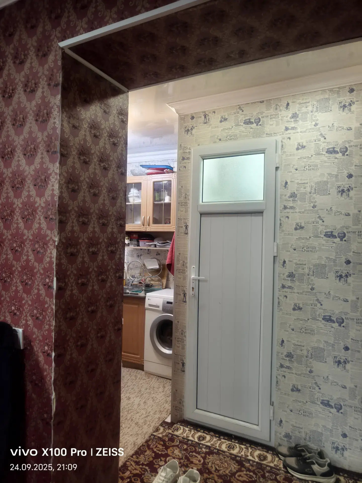 квартира 6 микр 1в2 комн - Ашхабад - img 2