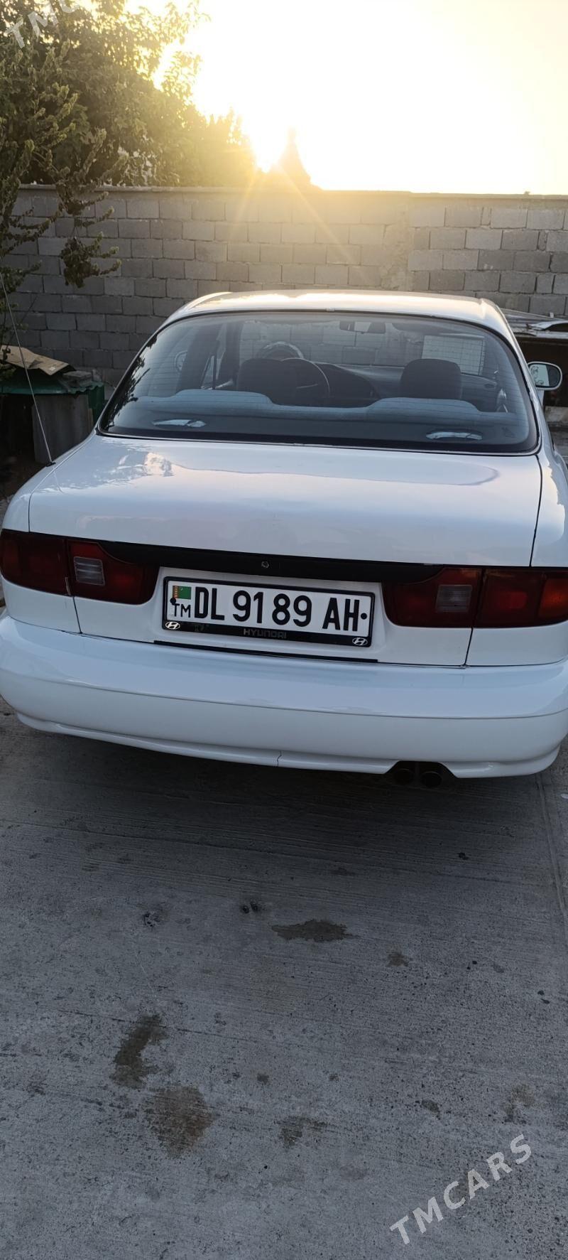 Hyundai Sonata 1995 - 48 000 TMT - Тязе заман - img 1