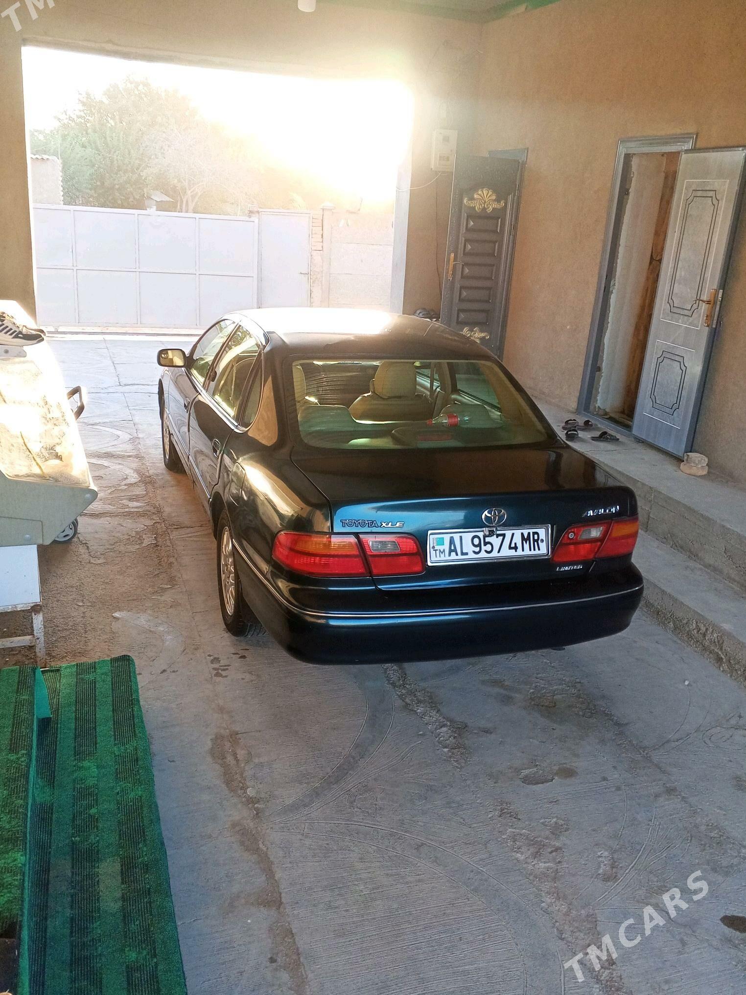 Toyota Avalon 1999 - 140 000 TMT - Туркменгала - img 3