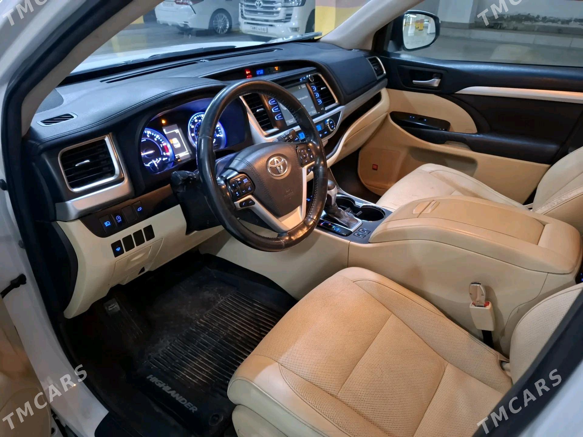 Toyota Highlander 2018 - 398 000 TMT - Ашхабад - img 8