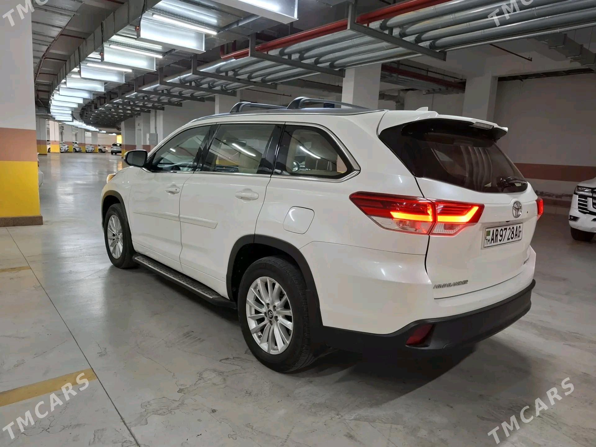 Toyota Highlander 2018 - 398 000 TMT - Ашхабад - img 7