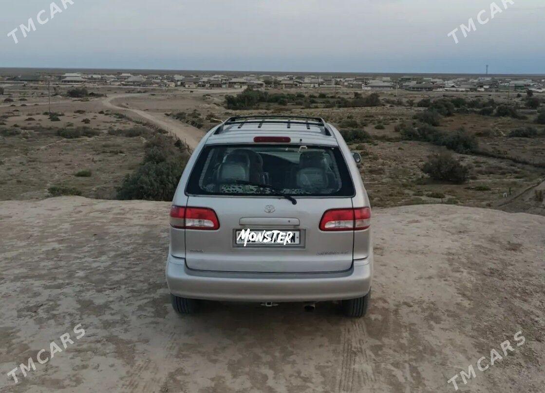 Toyota Sienna 2002 - 170 000 TMT - Эсенгулы - img 5