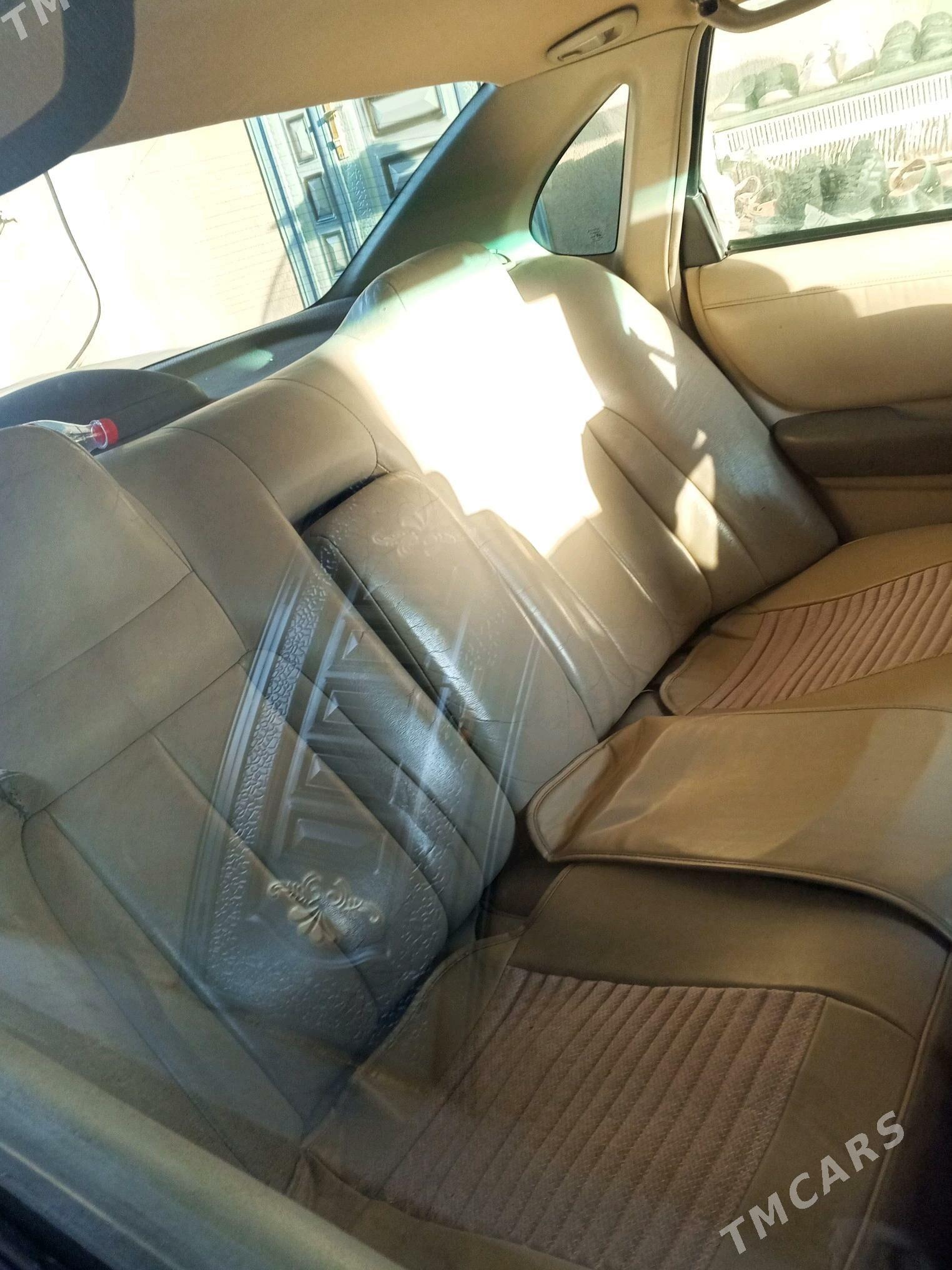 Toyota Avalon 1999 - 140 000 TMT - Туркменгала - img 7