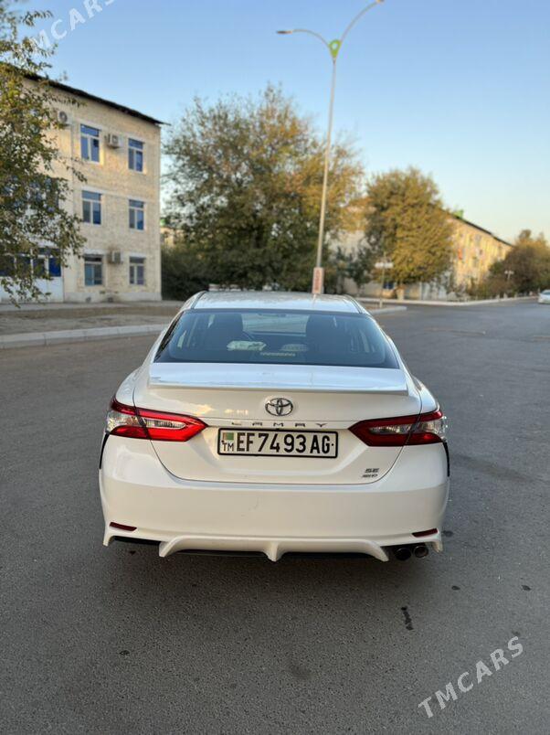 Toyota Camry 2020 - 350 000 TMT - Moskowskiý köç. (10 ýyl abadançylyk şaýoly) - img 5