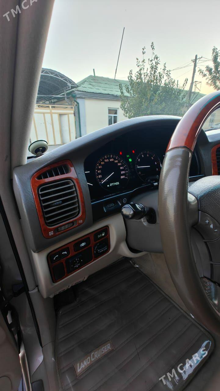 Toyota Land Cruiser 2005 - 515 000 TMT - Aşgabat - img 2