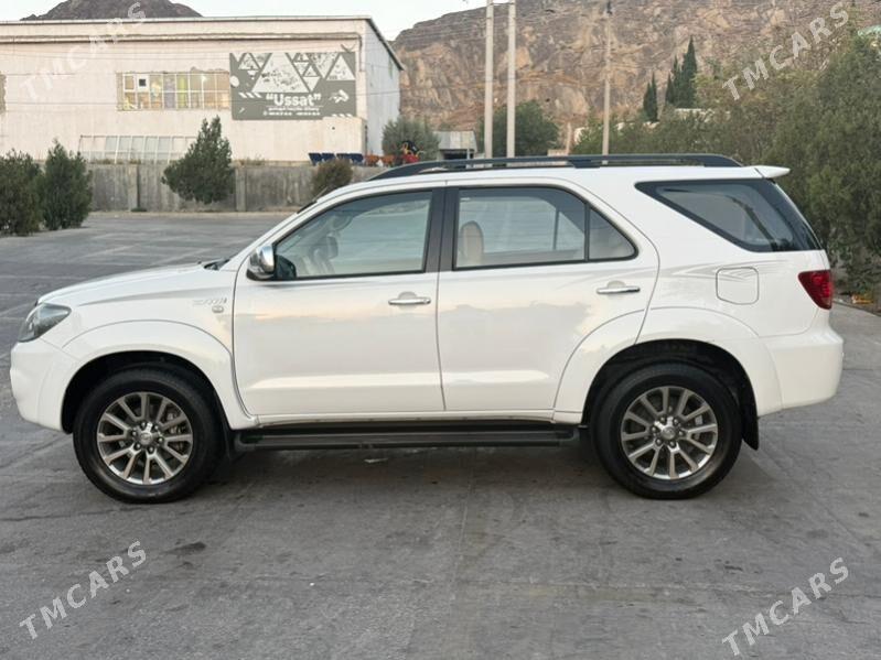 Toyota Fortuner 2007 - 300 000 TMT - Туркменбаши - img 3