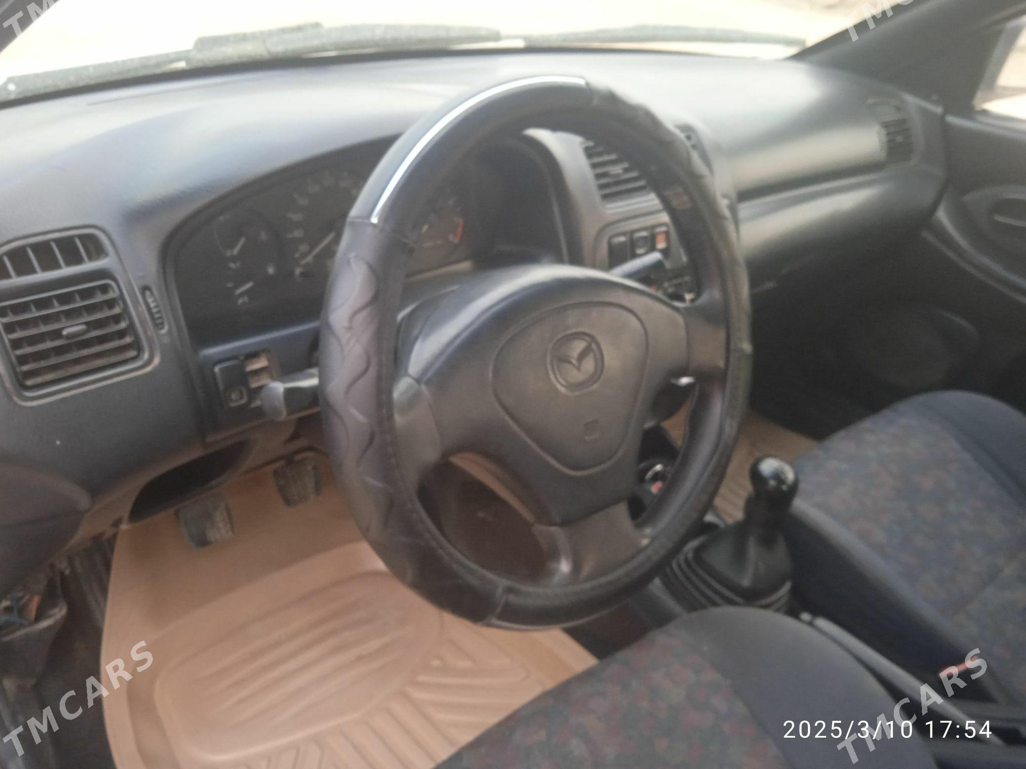 Mazda B2000 1998 - 30 000 TMT - Halaç - img 1