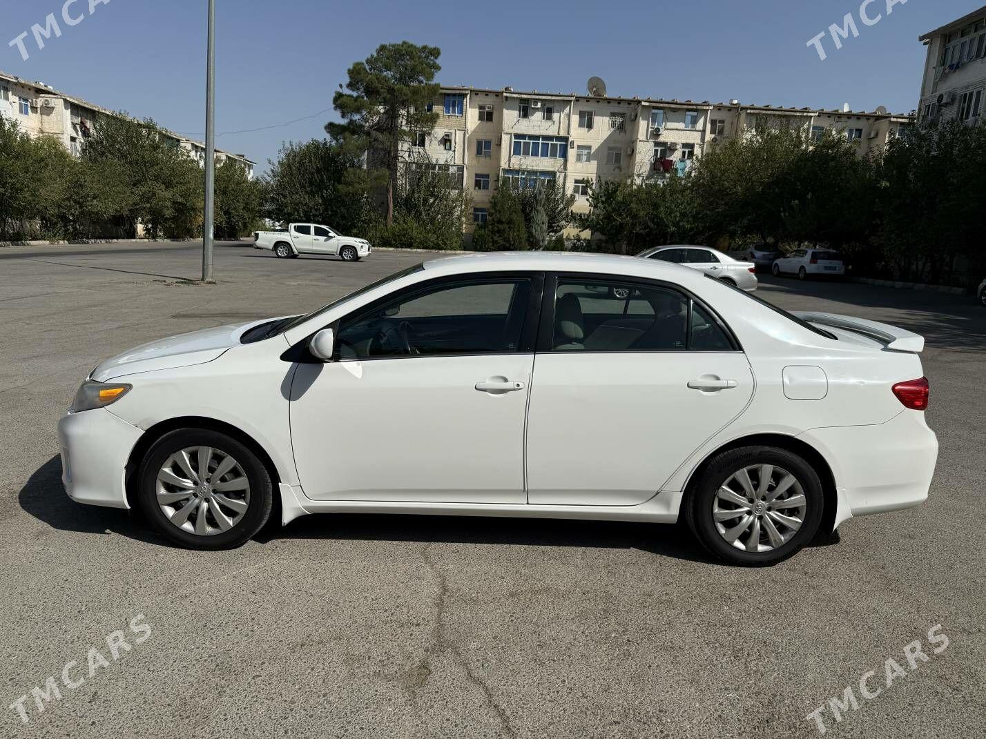 Toyota Corolla 2013 - 170 000 TMT - Ашхабад - img 4