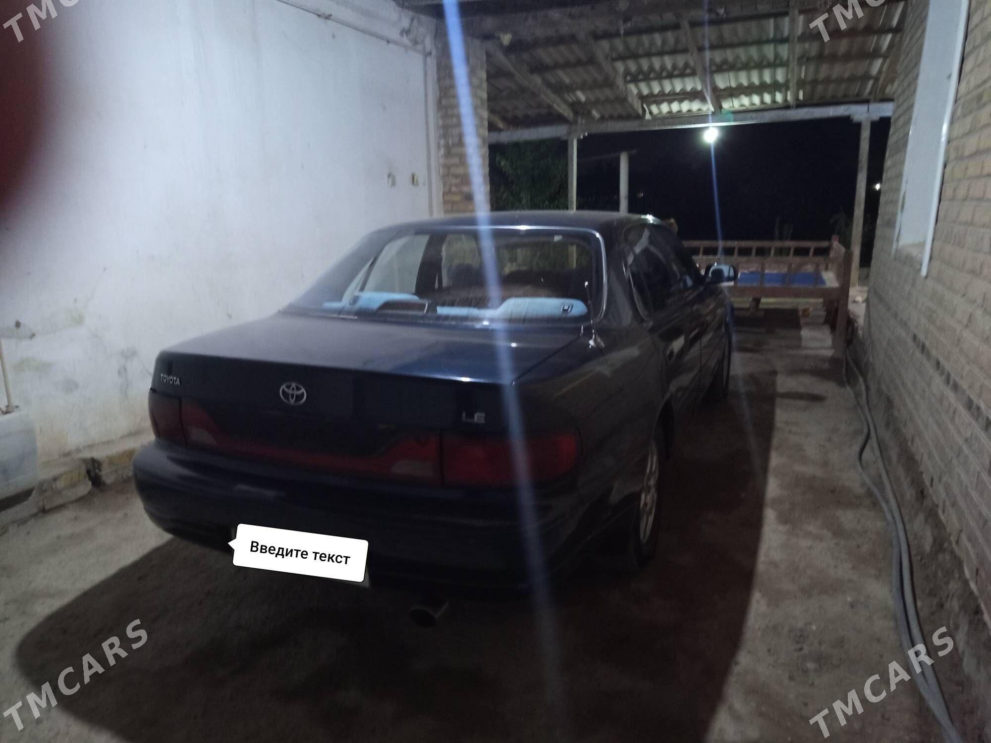 Toyota Camry 1993 - 105 000 TMT - Kerki - img 3