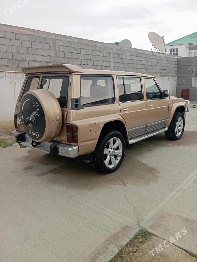 Nissan Patrol 1993 - 140 000 TMT - Ашхабад - img 5