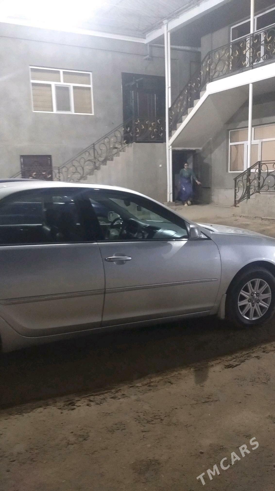 Toyota Camry 2002 - 190 000 TMT - Baýramaly - img 2
