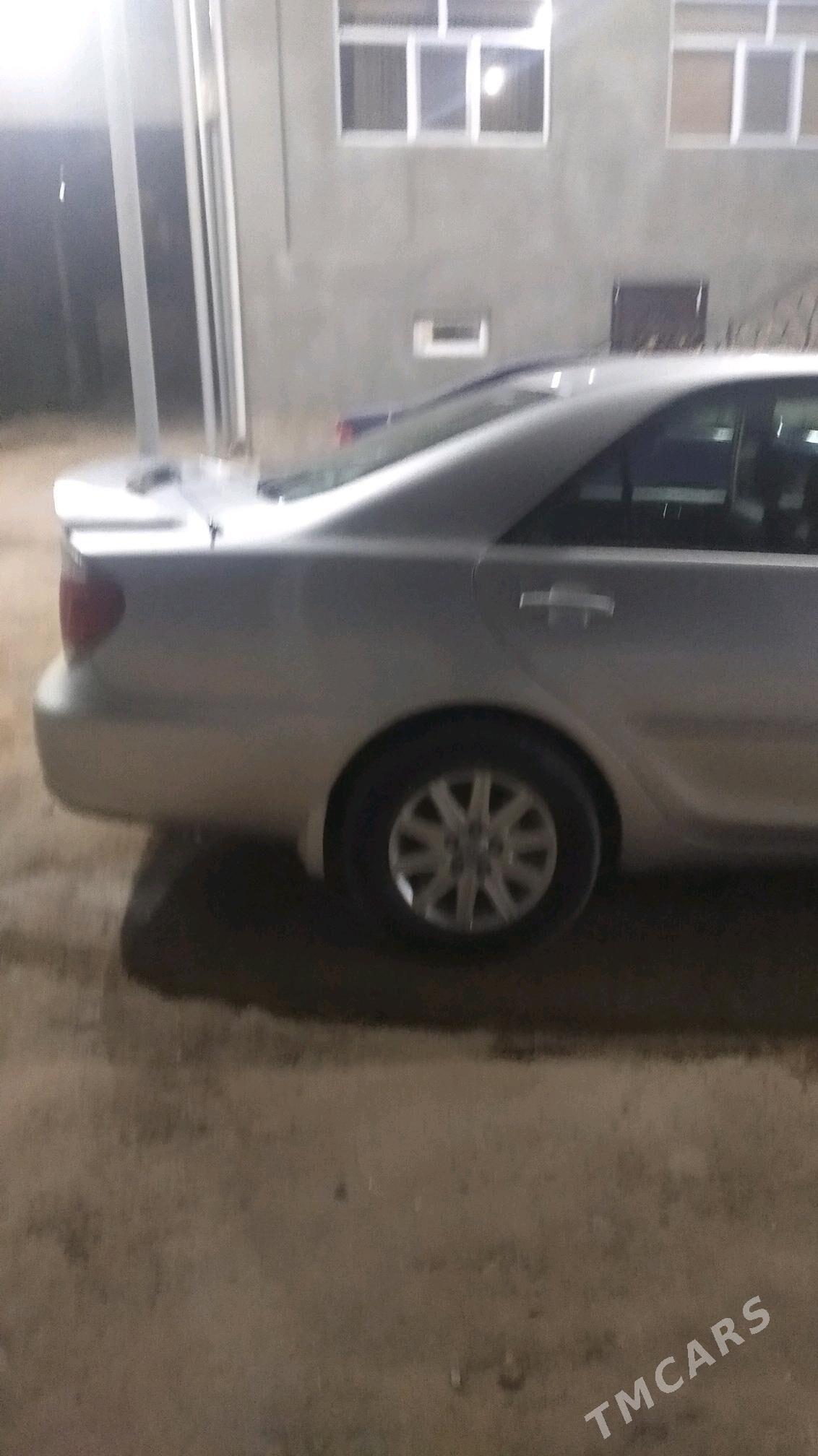 Toyota Camry 2002 - 190 000 TMT - Baýramaly - img 4