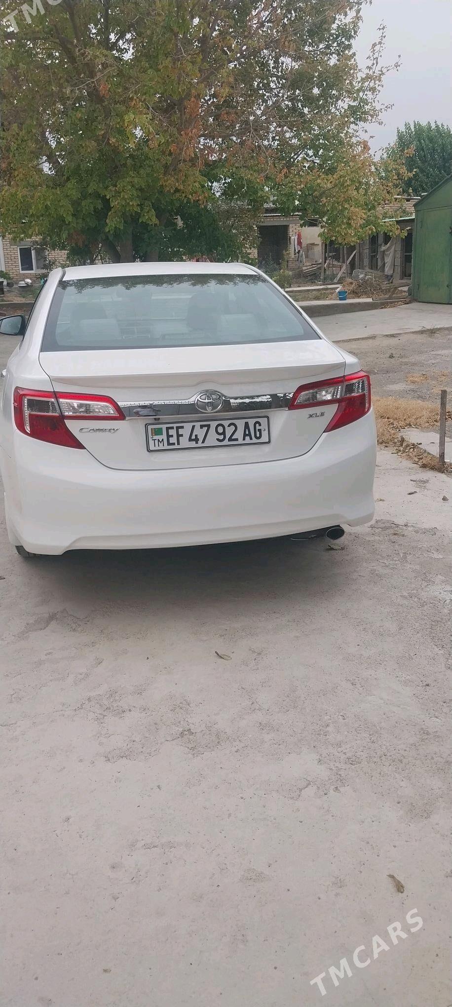 Toyota Camry 2013 - 240 000 TMT - Ашхабад - img 4