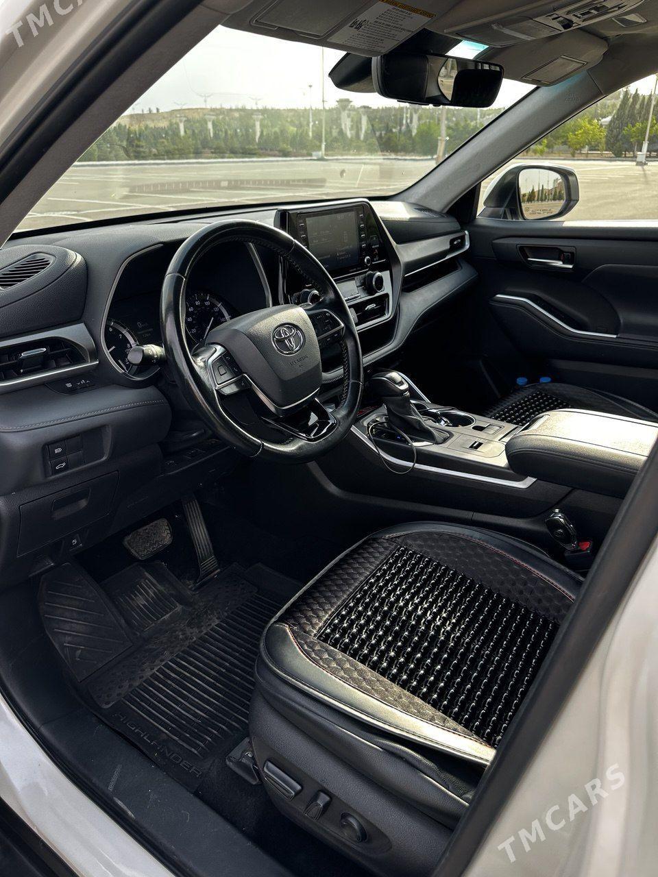 Toyota Highlander 2021 - 580 000 TMT - Ашхабад - img 3