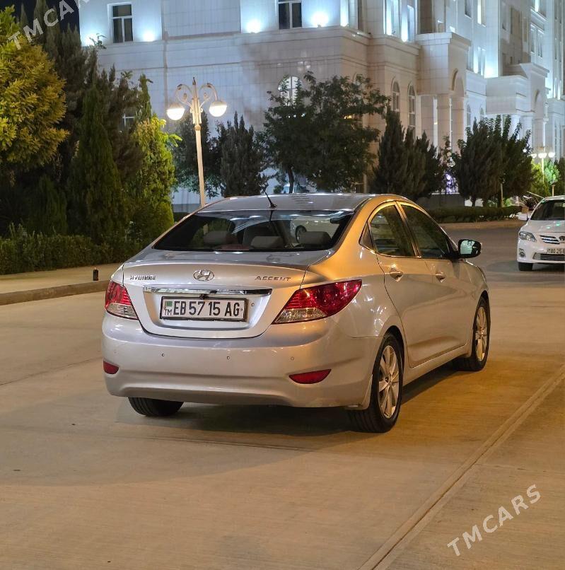 Hyundai Accent 2011 - 133 000 TMT - Ашхабад - img 4