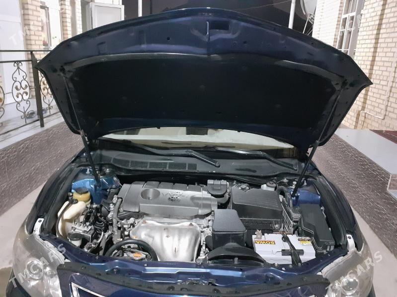 Toyota Camry 2010 - 180 000 TMT - Mary - img 5