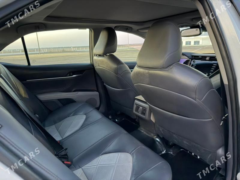 Toyota Camry 2018 - 365 000 TMT - Aşgabat - img 9