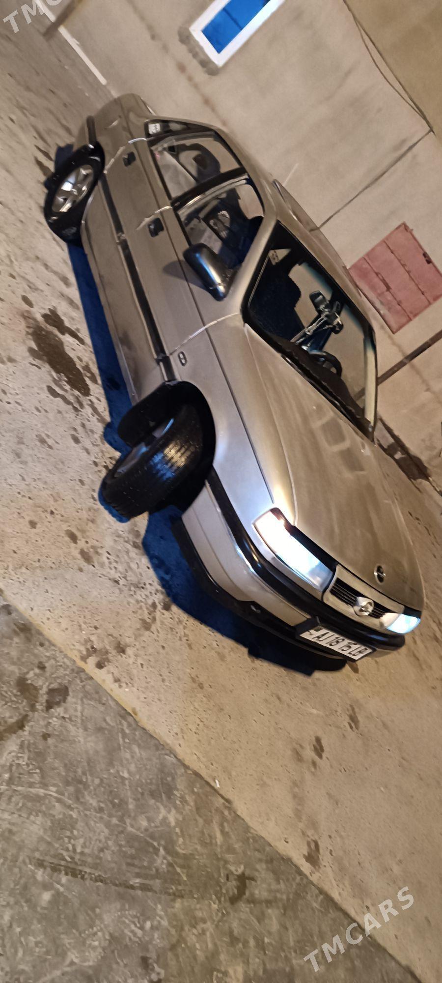 Opel Vectra 1989 - 40 000 TMT - Туркменабат - img 3