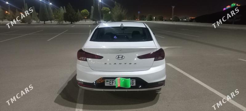 Hyundai Elantra 2020 - 250 000 TMT - Aşgabat - img 4
