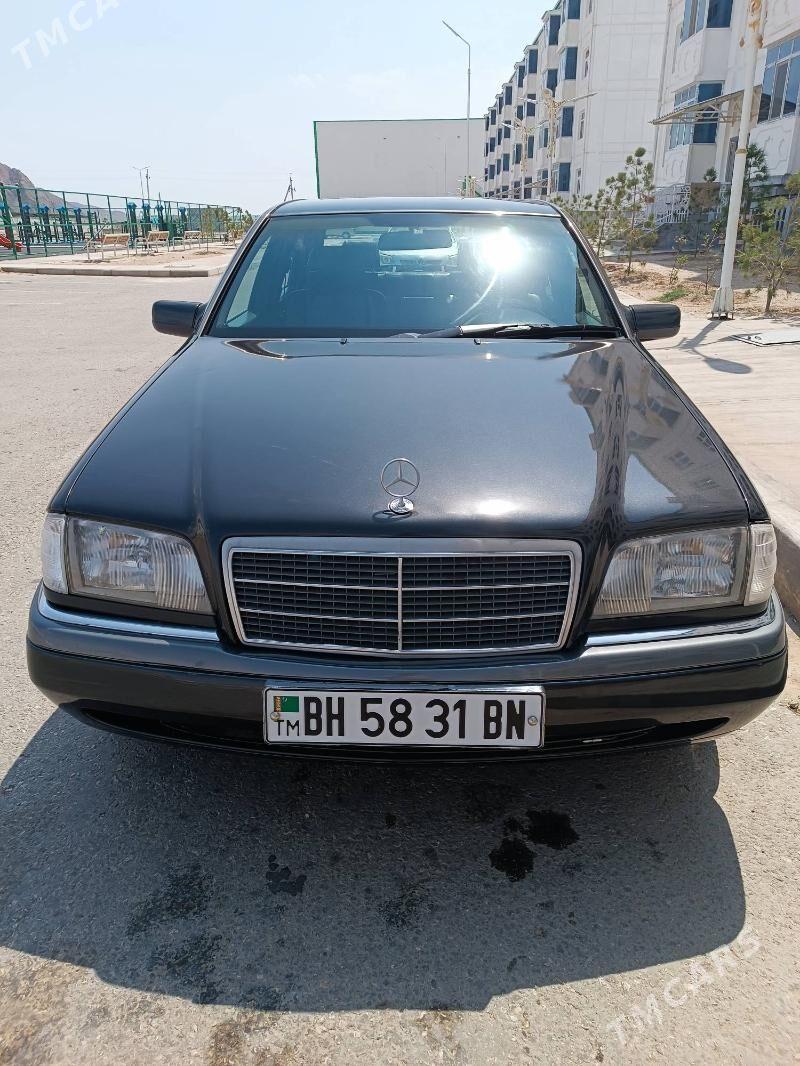 Mercedes-Benz C-Class 1994 - 70 000 TMT - Balkanabat - img 1