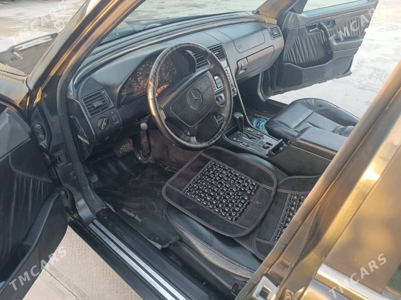 Mercedes-Benz C-Class 1994 - 70 000 TMT - Balkanabat - img 3