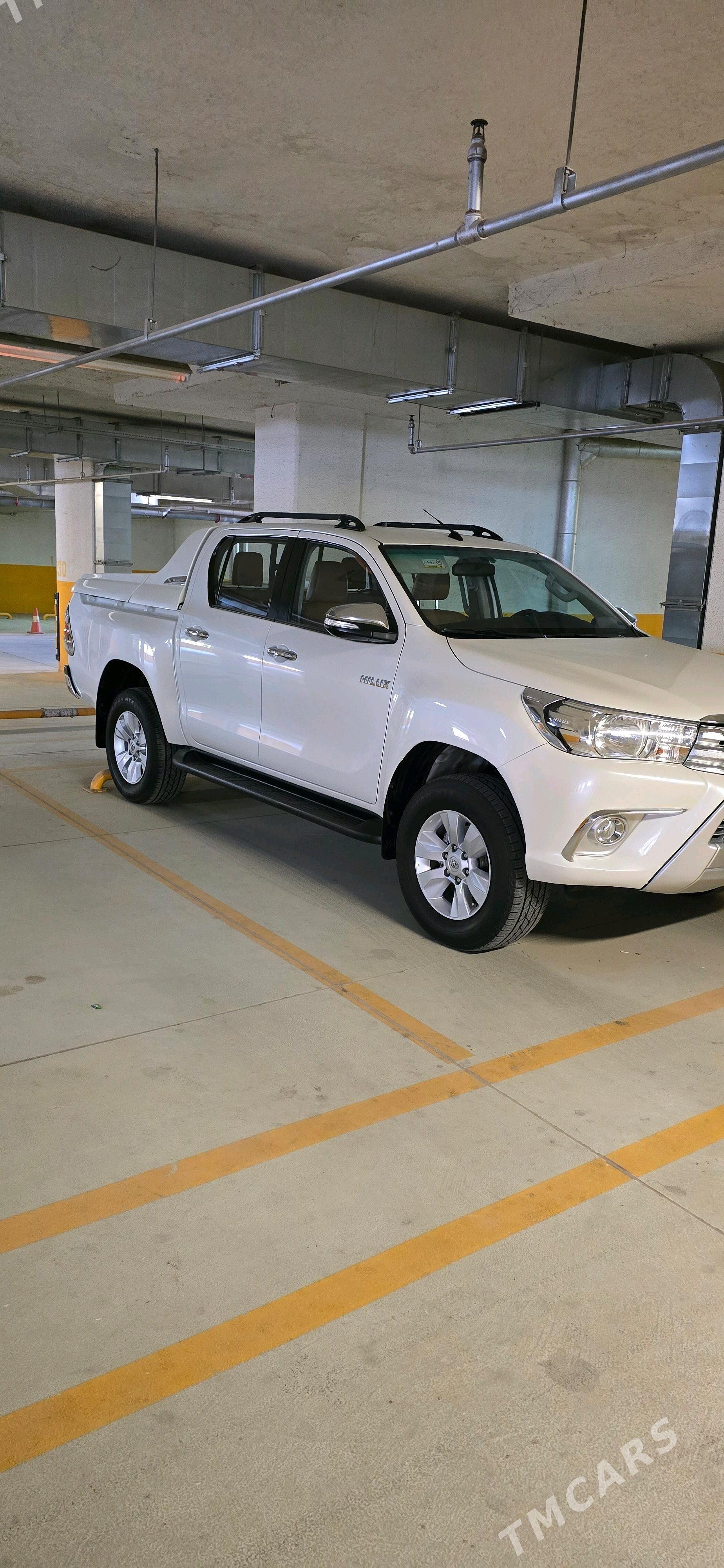 Toyota Hilux 2016 - 500 000 TMT - 30 mkr - img 2