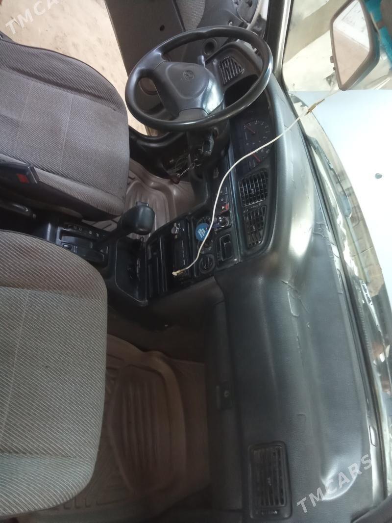 Toyota Corolla 1994 - 25 000 TMT - Туркменгала - img 3