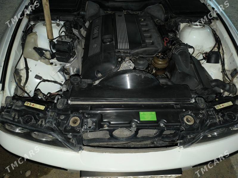 BMW 525 2002 - 90 000 TMT - Теджен - img 4