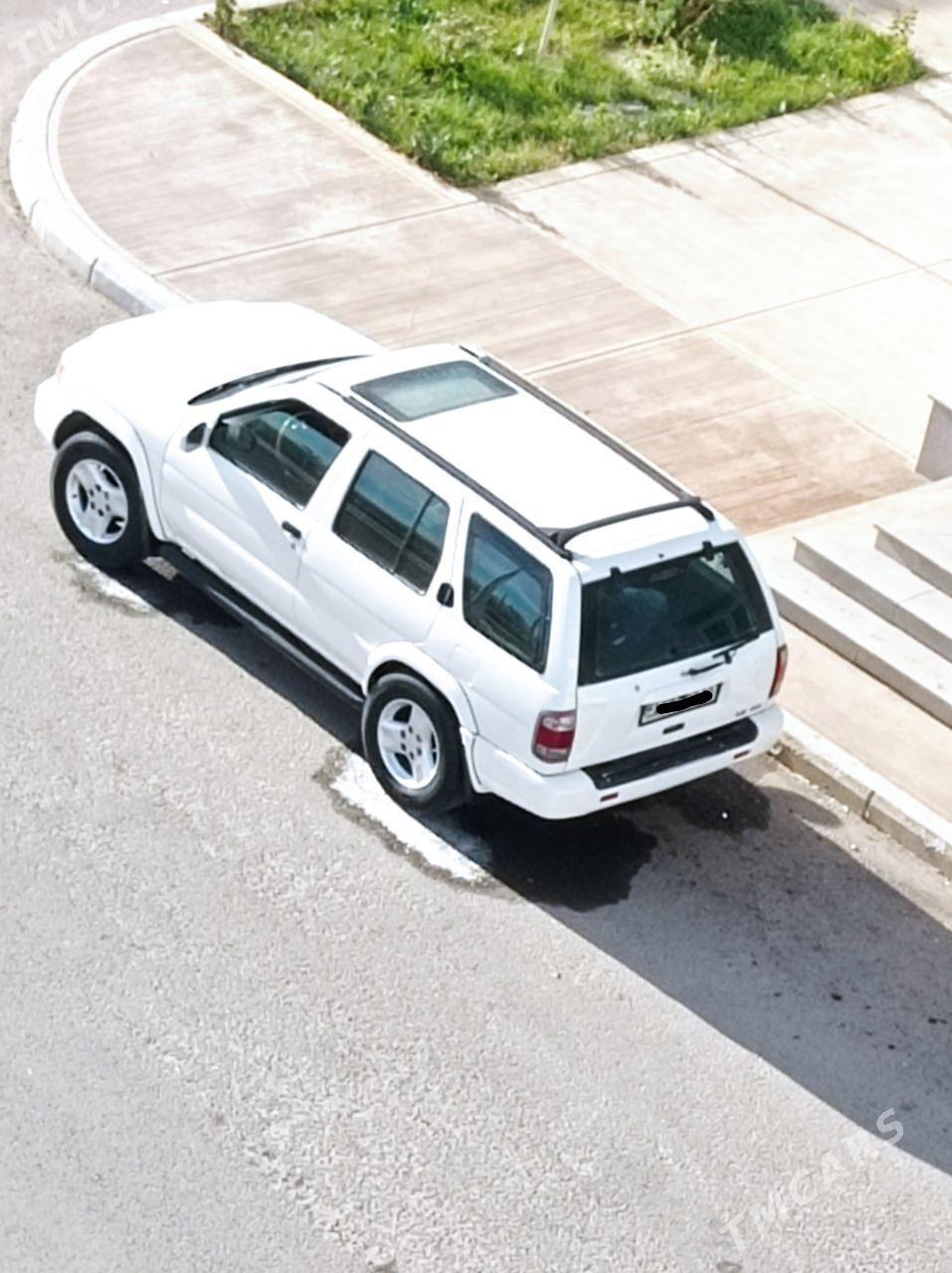 Nissan Pathfinder 2001 - 80 000 TMT - Гуртли - img 2