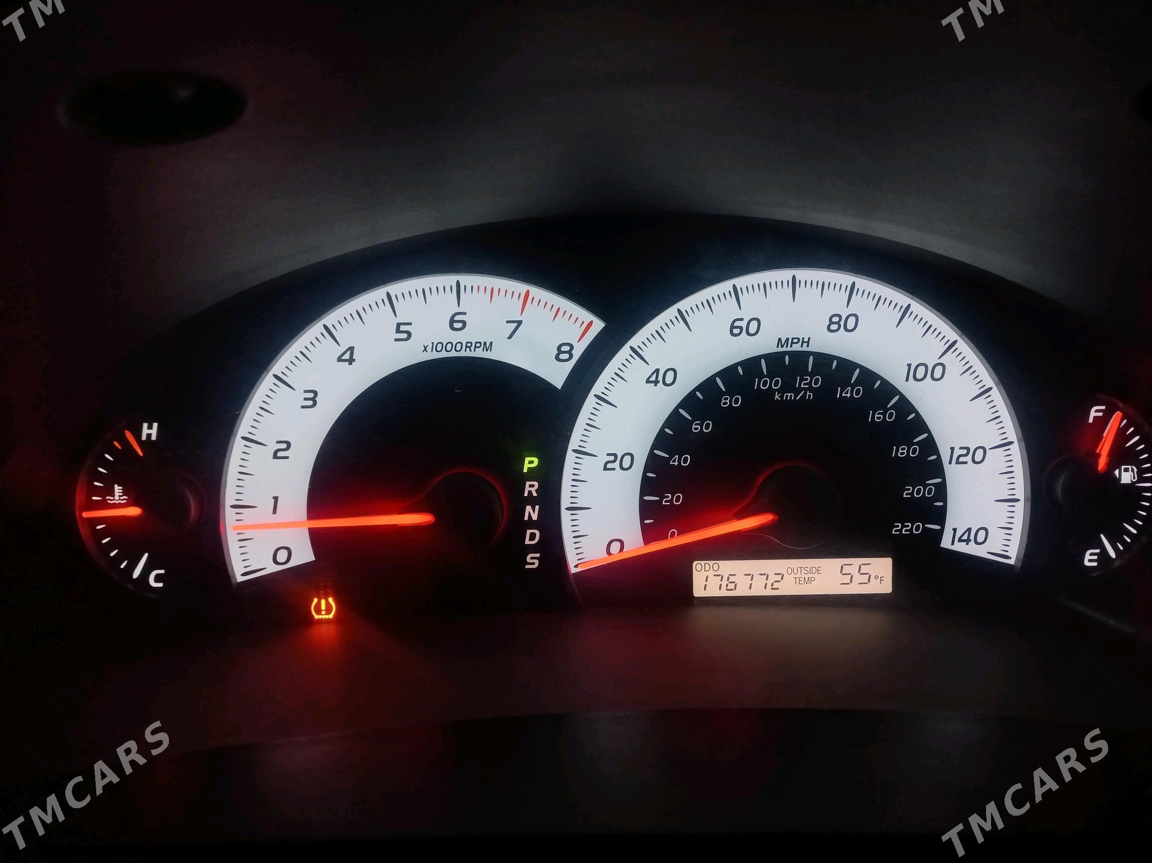 Toyota Camry 2010 - 245 000 TMT - Дашогуз - img 10
