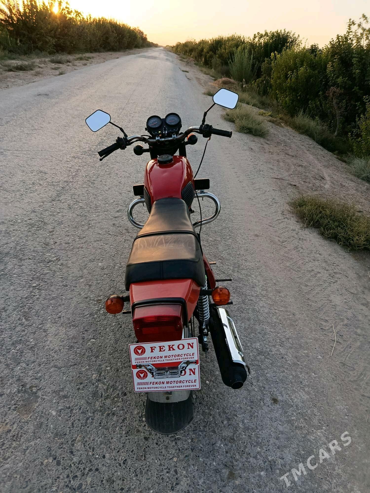 Fekon FK200-14G 2014 - 14 000 TMT - Халач - img 1