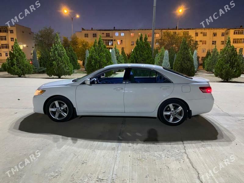 Toyota Camry 2010 - 210 000 TMT - Ашхабад - img 3