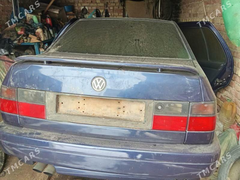 Volkswagen Jetta 1995 - 10 000 TMT - Türkmenabat - img 2