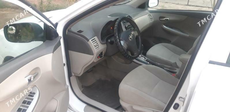 Toyota Corolla 2010 - 143 000 TMT - Türkmenabat - img 6
