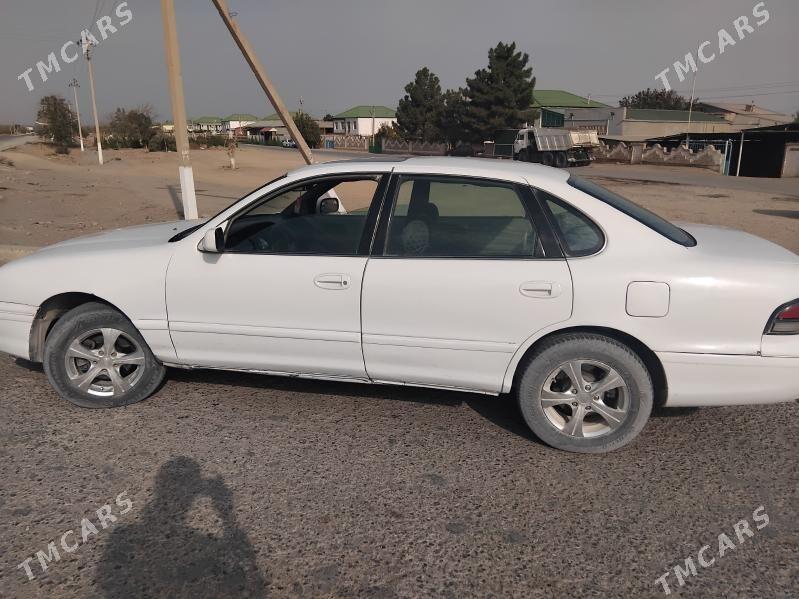 Toyota Avalon 1997 - 115 000 TMT - Ýaşlyk - img 4