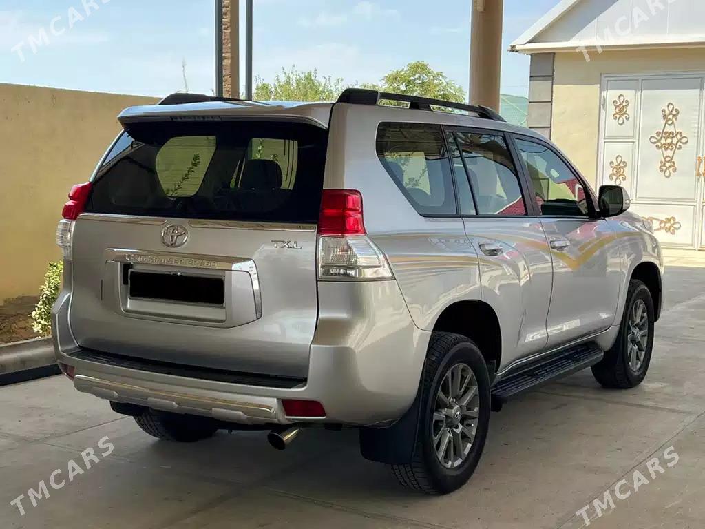 Toyota Land Cruiser Prado 2013 - 540 000 TMT - Туркменабат - img 8