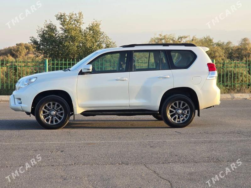 Toyota Land Cruiser Prado 2013 - 550 000 TMT - "Altyn Asyr" Gündogar bazary (Jygyllyk) - img 7