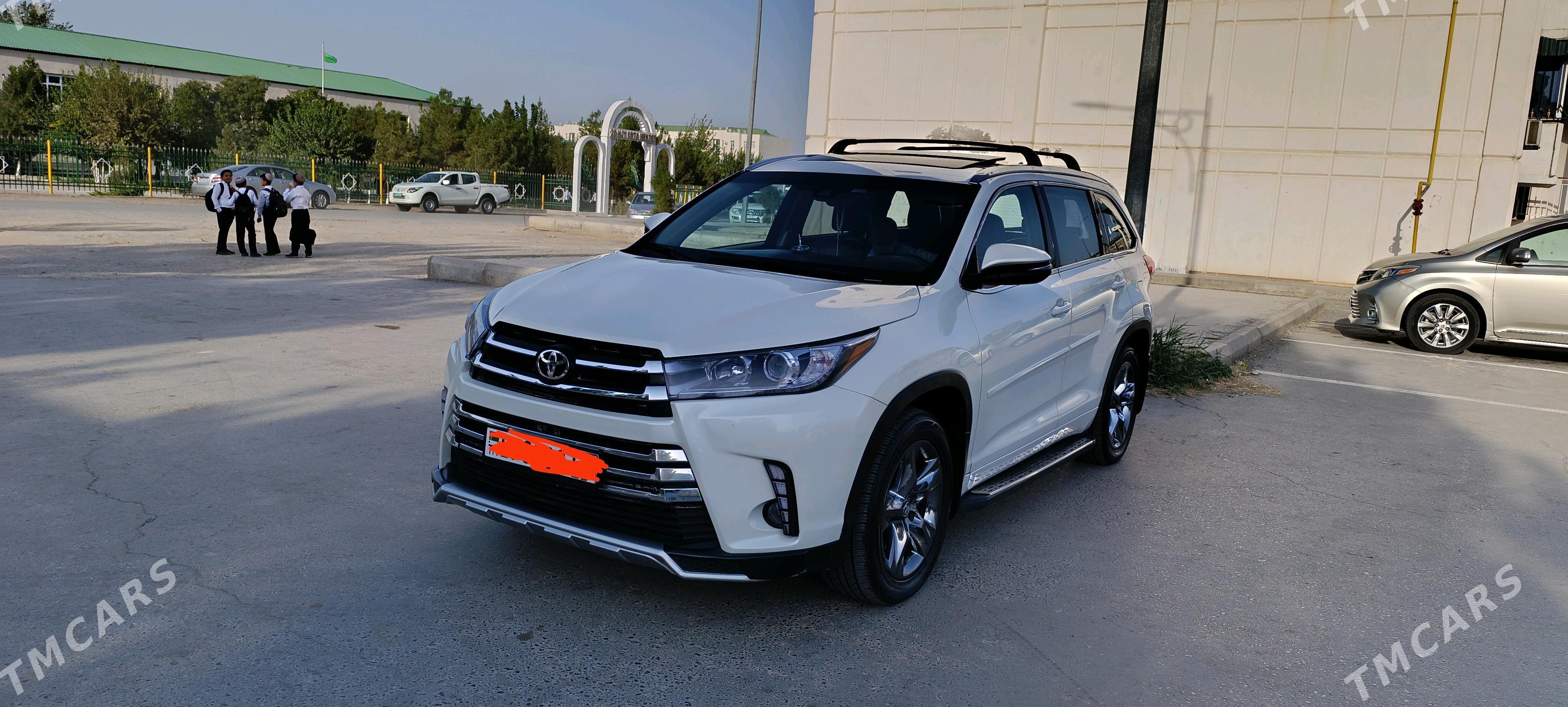 Toyota Highlander 2019 - 475 000 TMT - Ашхабад - img 5