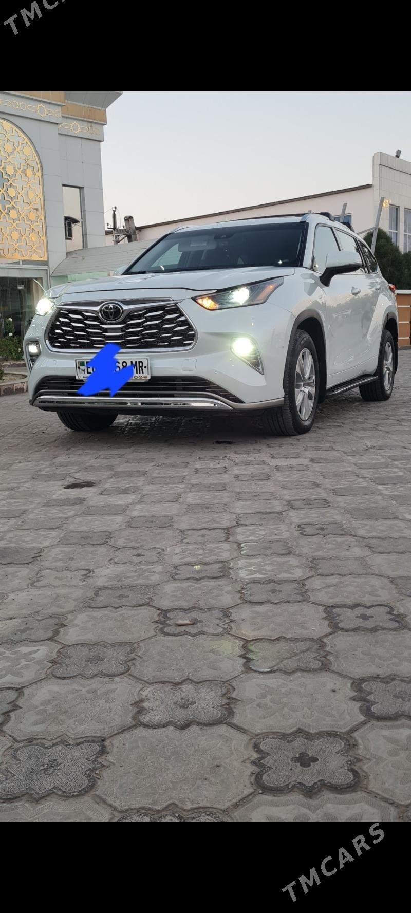Toyota Highlander 2021 - 540 000 TMT - Мары - img 6
