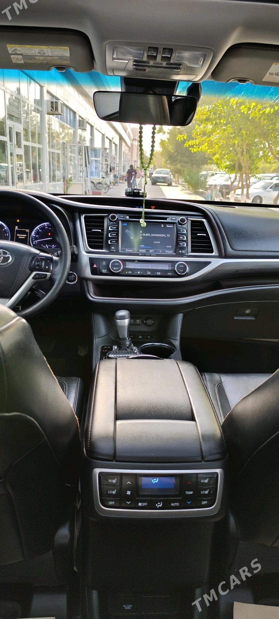Toyota Highlander 2019 - 475 000 TMT - Ашхабад - img 10