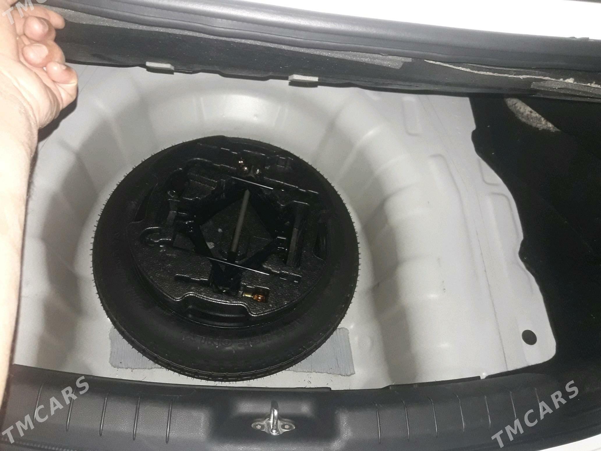 Hyundai Elantra 2020 - 260 000 TMT - Büzmeýin GRES - img 6