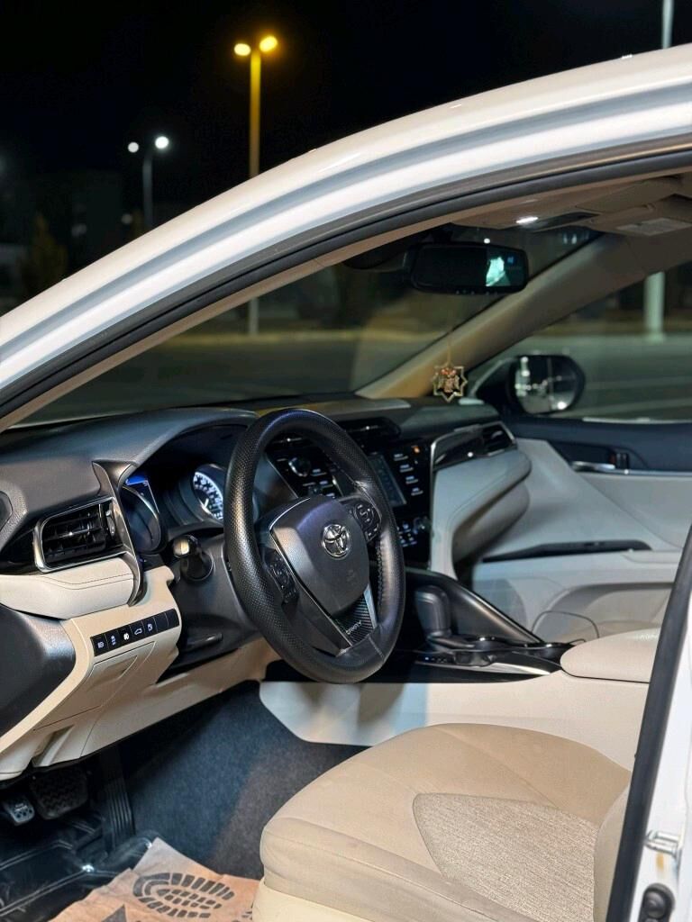 Toyota Camry 2018 - 340 000 TMT - Aşgabat - img 2