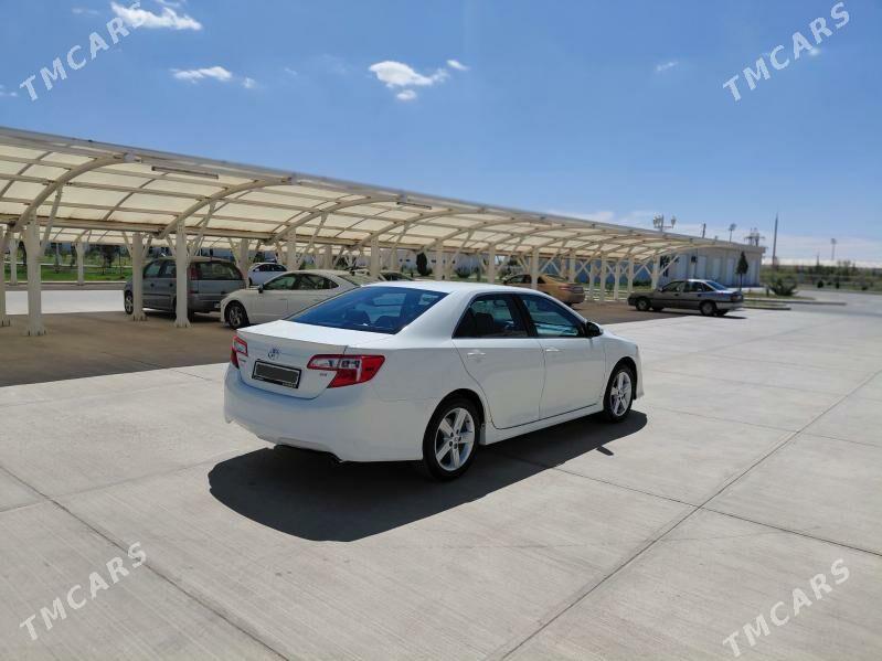 Toyota Camry 2012 - 245 000 TMT - Дашогуз - img 7