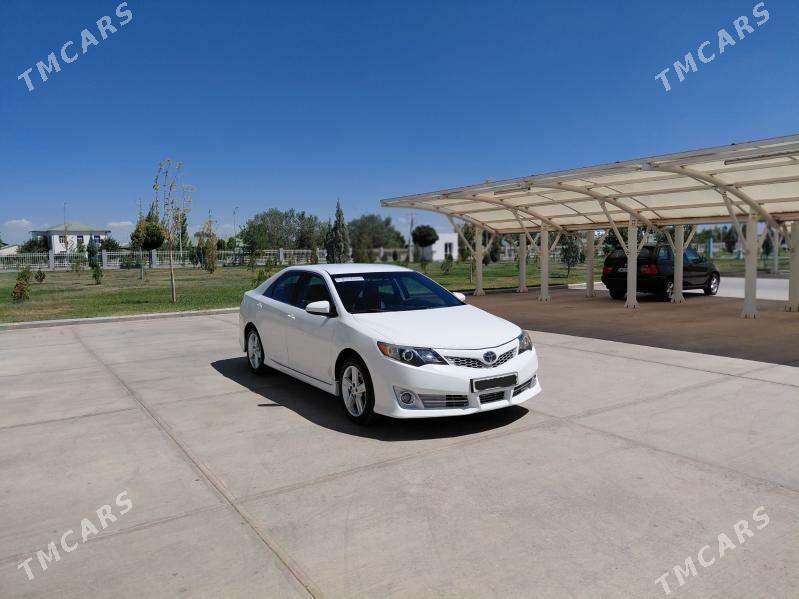 Toyota Camry 2012 - 245 000 TMT - Дашогуз - img 3